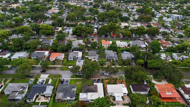 6250 NW 41st Street, Virginia Gardens, FL 33166