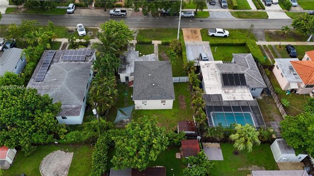 6250 NW 41st Street, Virginia Gardens, FL 33166