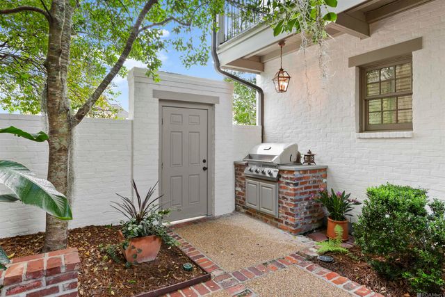 2179 S Turnberry Ave, Zachary, LA 70791