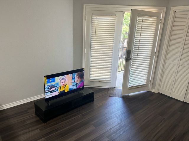 9801 Walnut Street A 304, Dallas, TX 75243