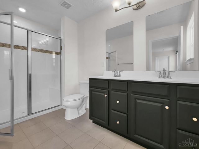 3301 Crescent Falls Way, Deerfield Twp., OH 45039