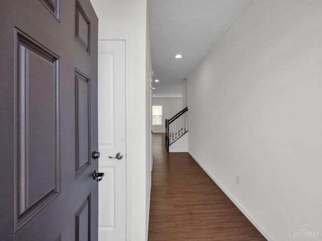 3301 Crescent Falls Way, Deerfield Twp., OH 45039