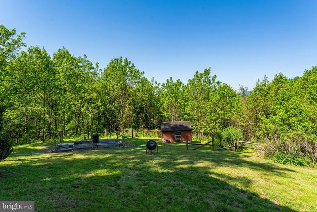 410 LEGION POST LN, Madison, VA 22727