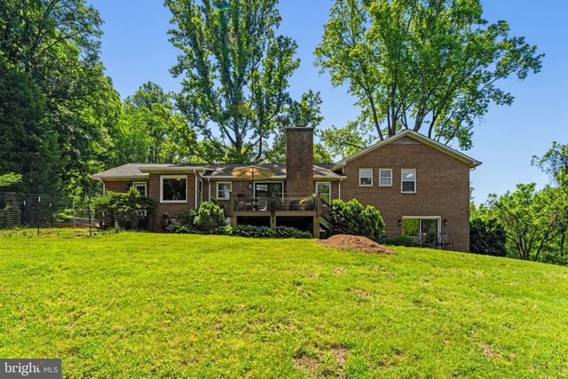 410 LEGION POST LN, Madison, VA 22727