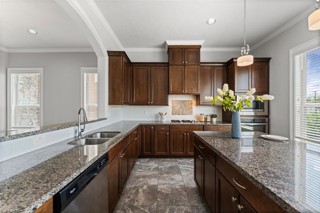 11129 Olympia Drive, Houston, TX 77042