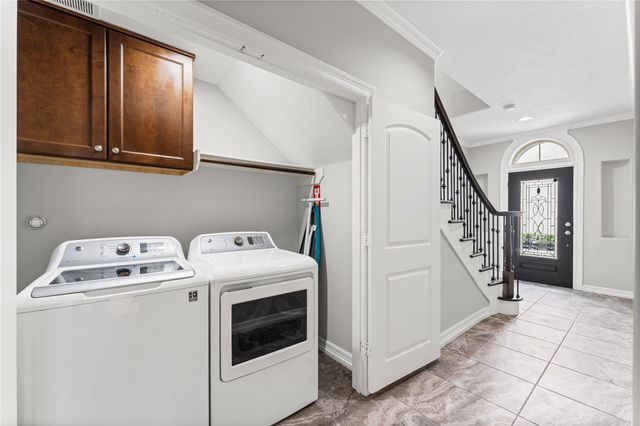 11129 Olympia Drive, Houston, TX 77042