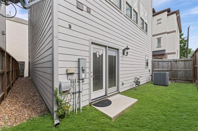 11129 Olympia Drive, Houston, TX 77042