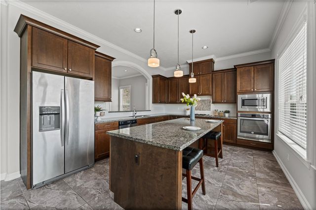 11129 Olympia Drive, Houston, TX 77042