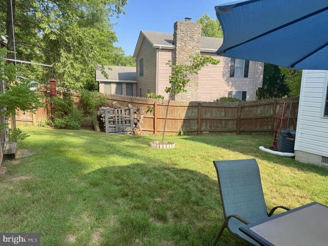 219 LAKESIDE DR, Stephens City, VA 22655