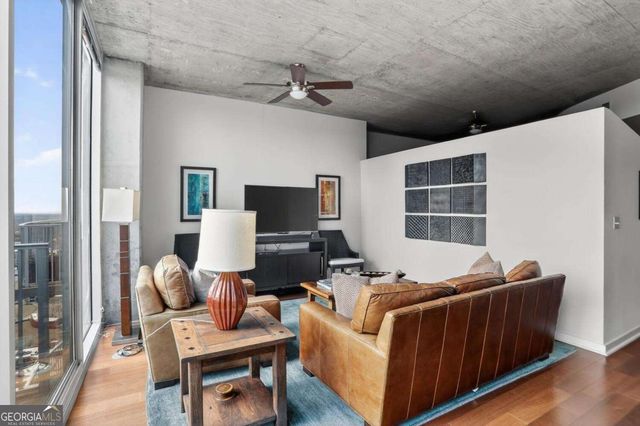 400 W Peachtree Street NW 3910, Atlanta, GA 30308