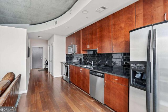 400 W Peachtree Street NW 3910, Atlanta, GA 30308