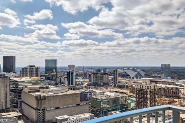 400 W Peachtree Street NW 3910, Atlanta, GA 30308