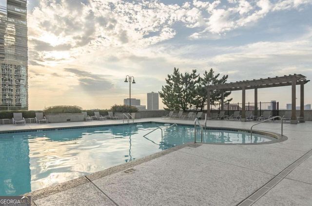 400 W Peachtree Street NW 3910, Atlanta, GA 30308