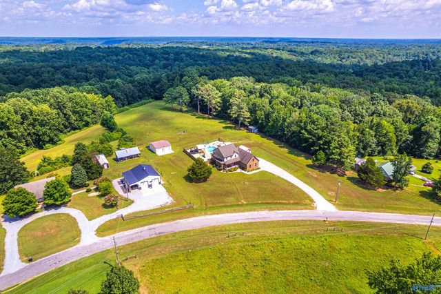 25956 Hunter Gates Road, Lester, AL 35647