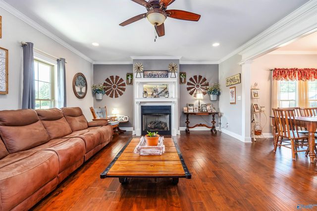 25956 Hunter Gates Road, Lester, AL 35647