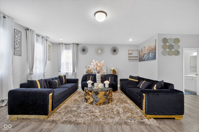 6412 Tacoma Boulevard, Whitestown, IN 46075