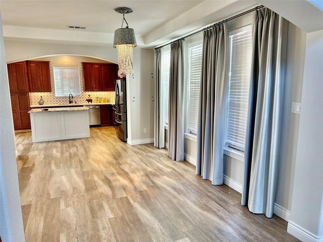 12705 Cayman LN, Austin, TX 78750
