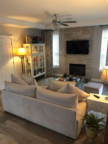 12705 Cayman LN, Austin, TX 78750