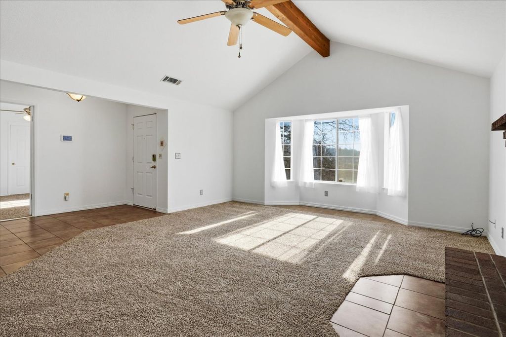 Image 14 of property listing at 30917 N Dome Dr, Coarsegold, CA 93614