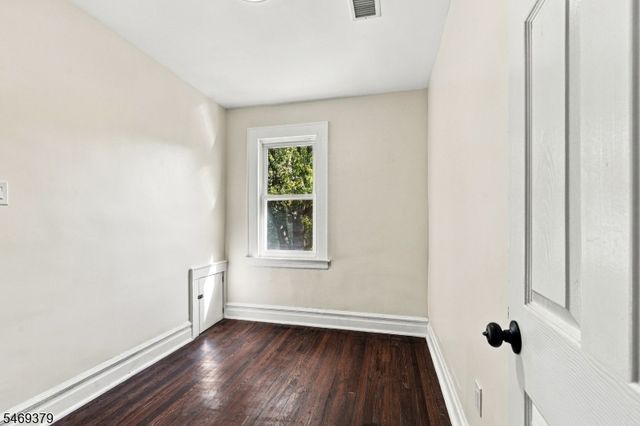 98 Vermont Ave, Newark City, NJ 07106