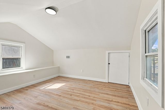 98 Vermont Ave, Newark City, NJ 07106