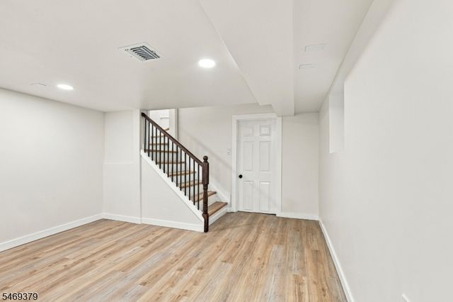 98 Vermont Ave, Newark City, NJ 07106