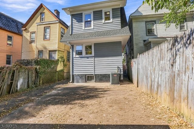 98 Vermont Ave, Newark City, NJ 07106
