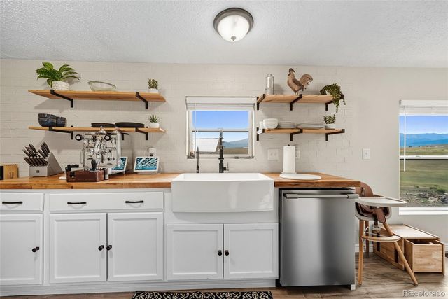 399 Beaus Drive, Jefferson, CO 80456