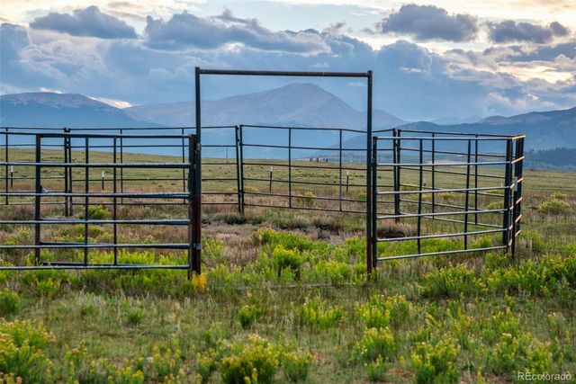 399 Beaus Drive, Jefferson, CO 80456