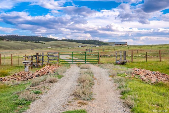 399 Beaus Drive, Jefferson, CO 80456