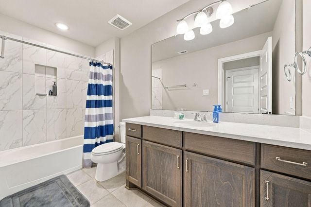 10511 Harvest Oak Court, Missouri City, TX 77459