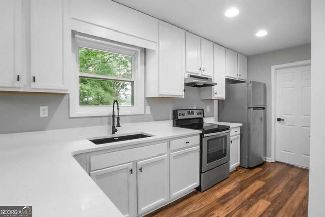 3877 Canterbury Wak, Douglasville, GA 30135