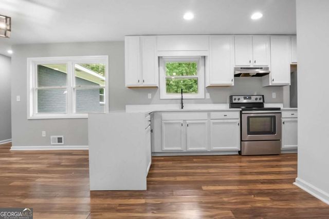 3877 Canterbury Wak, Douglasville, GA 30135