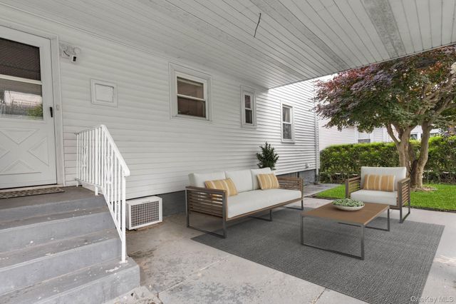 233 Woodland Avenue, Yonkers, NY 10703