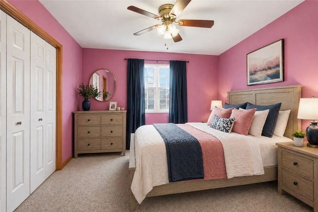 1319 Deerfield Ln, W Leechburg, PA 15656