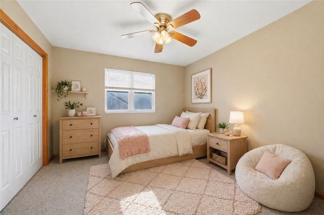 1319 Deerfield Ln, W Leechburg, PA 15656