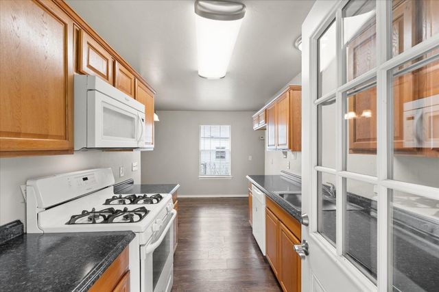 524 E Grant Avenue, Guthrie, OK 73044