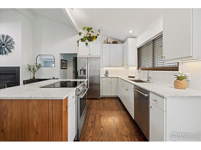 2652 Sherwood Cir, Boulder, CO 80304