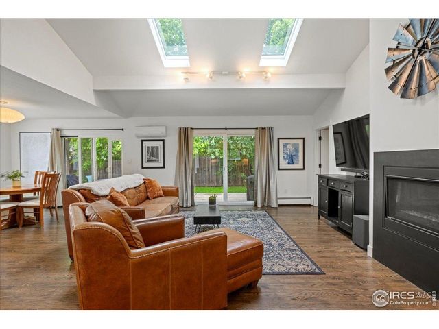 2652 Sherwood Cir, Boulder, CO 80304