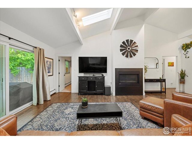 2652 Sherwood Cir, Boulder, CO 80304