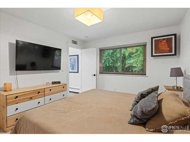 2652 Sherwood Cir, Boulder, CO 80304