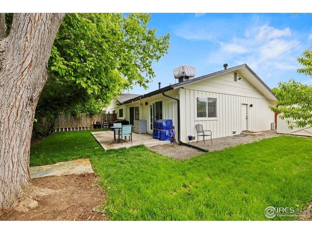 2652 Sherwood Cir, Boulder, CO 80304