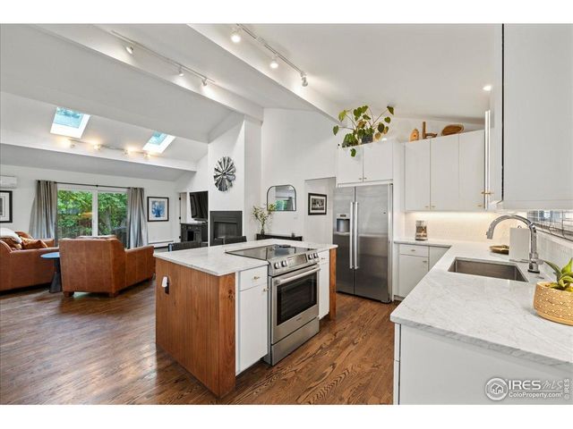 2652 Sherwood Cir, Boulder, CO 80304