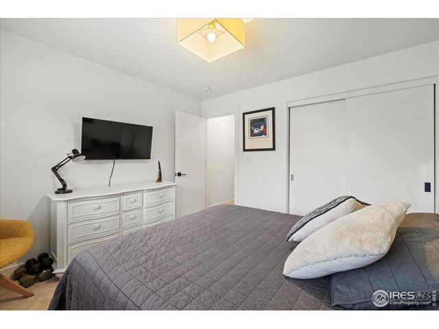 2652 Sherwood Cir, Boulder, CO 80304