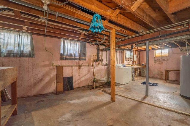 2456 S Fergeson Avenue, Springfield, MO 65807