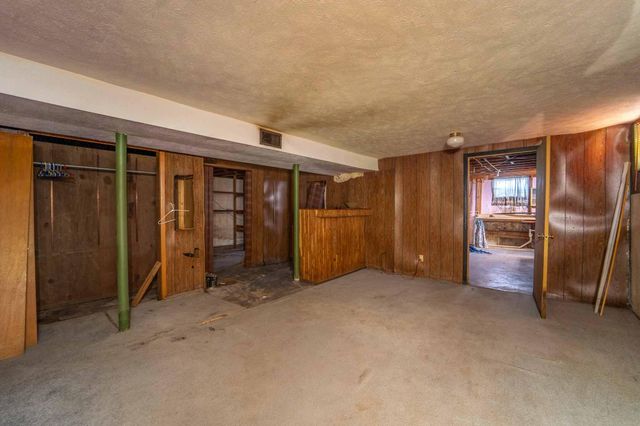 2456 S Fergeson Avenue, Springfield, MO 65807