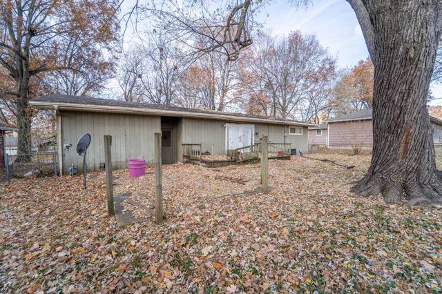 2456 S Fergeson Avenue, Springfield, MO 65807