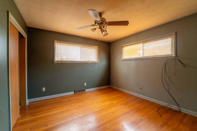 2456 S Fergeson Avenue, Springfield, MO 65807