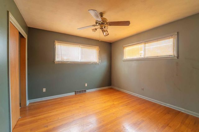 2456 S Fergeson Avenue, Springfield, MO 65807