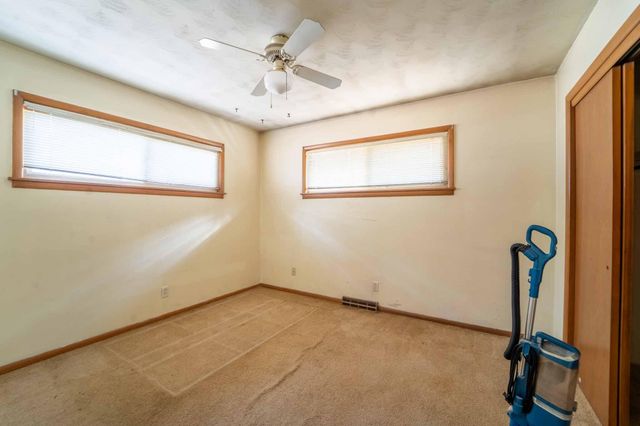 2456 S Fergeson Avenue, Springfield, MO 65807